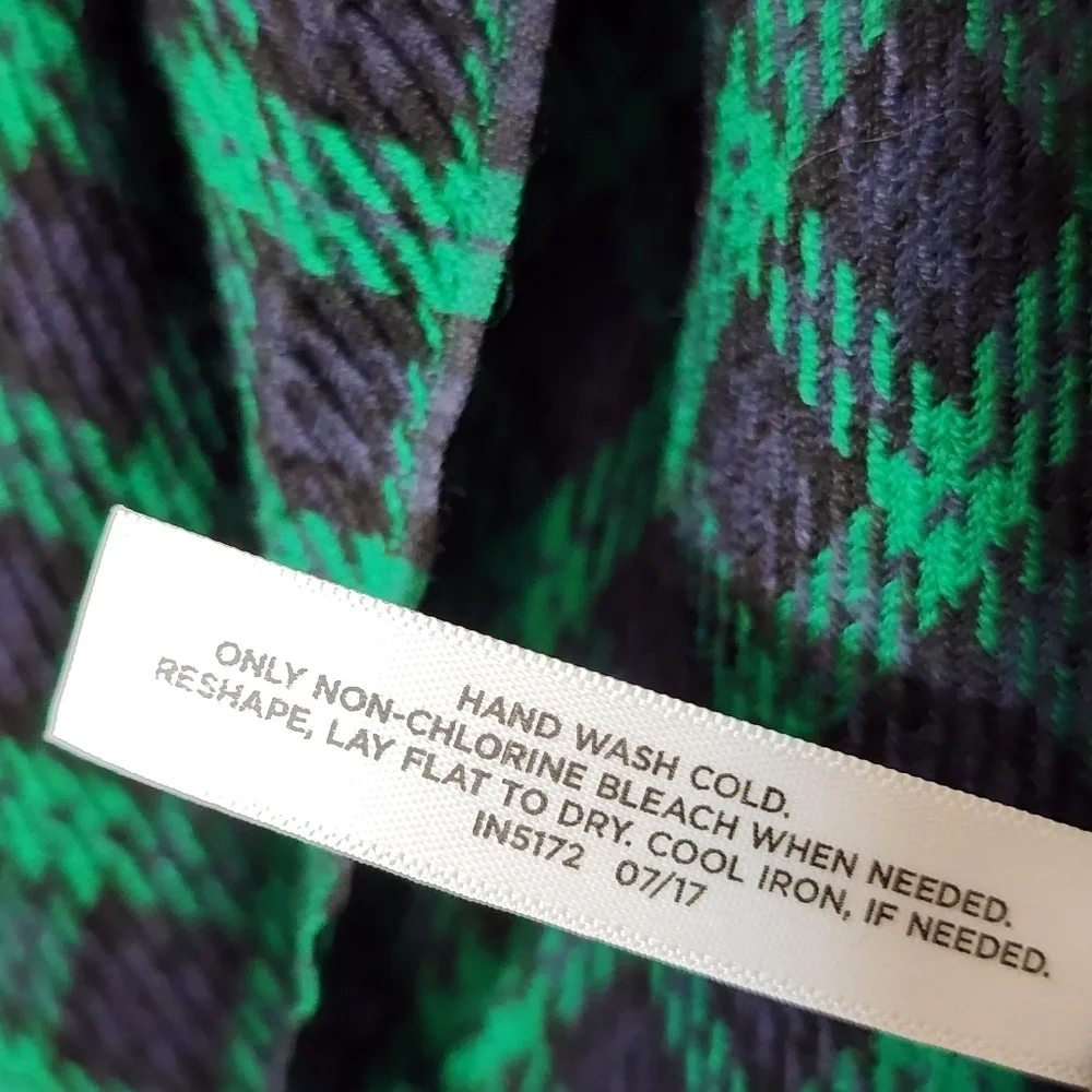 Talbots Plaid Scarf in Green and Blue